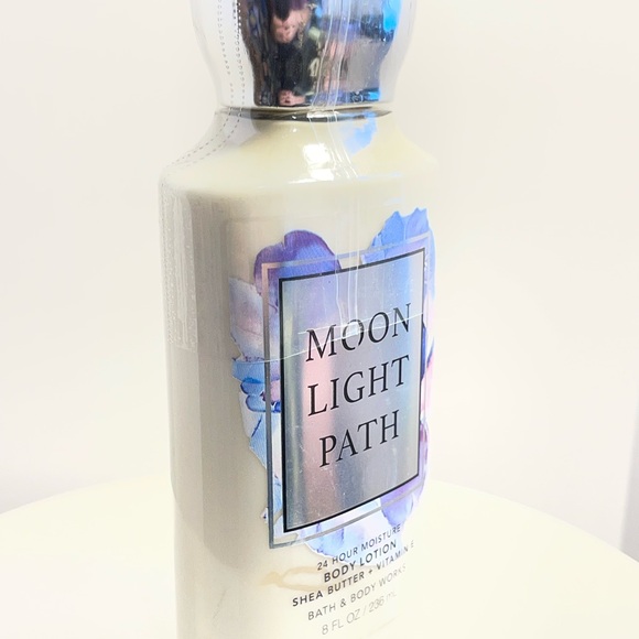 Bath & Body Works Moonlight Path 24 Hour Moisture Body Lotion 8 fl oz - Sealed * - Picture 3 of 3
